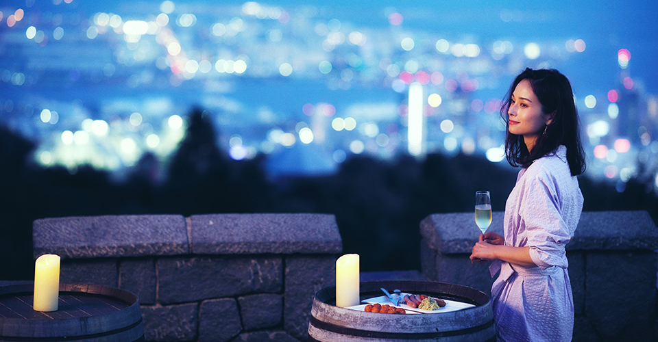 夜のガーデンテラスバーイメージ