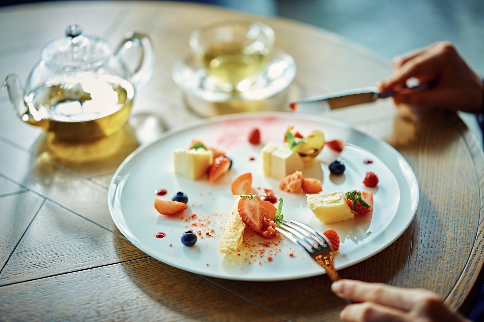 ザ・ヴェランダ神戸_2FカフェラウンジL1030541