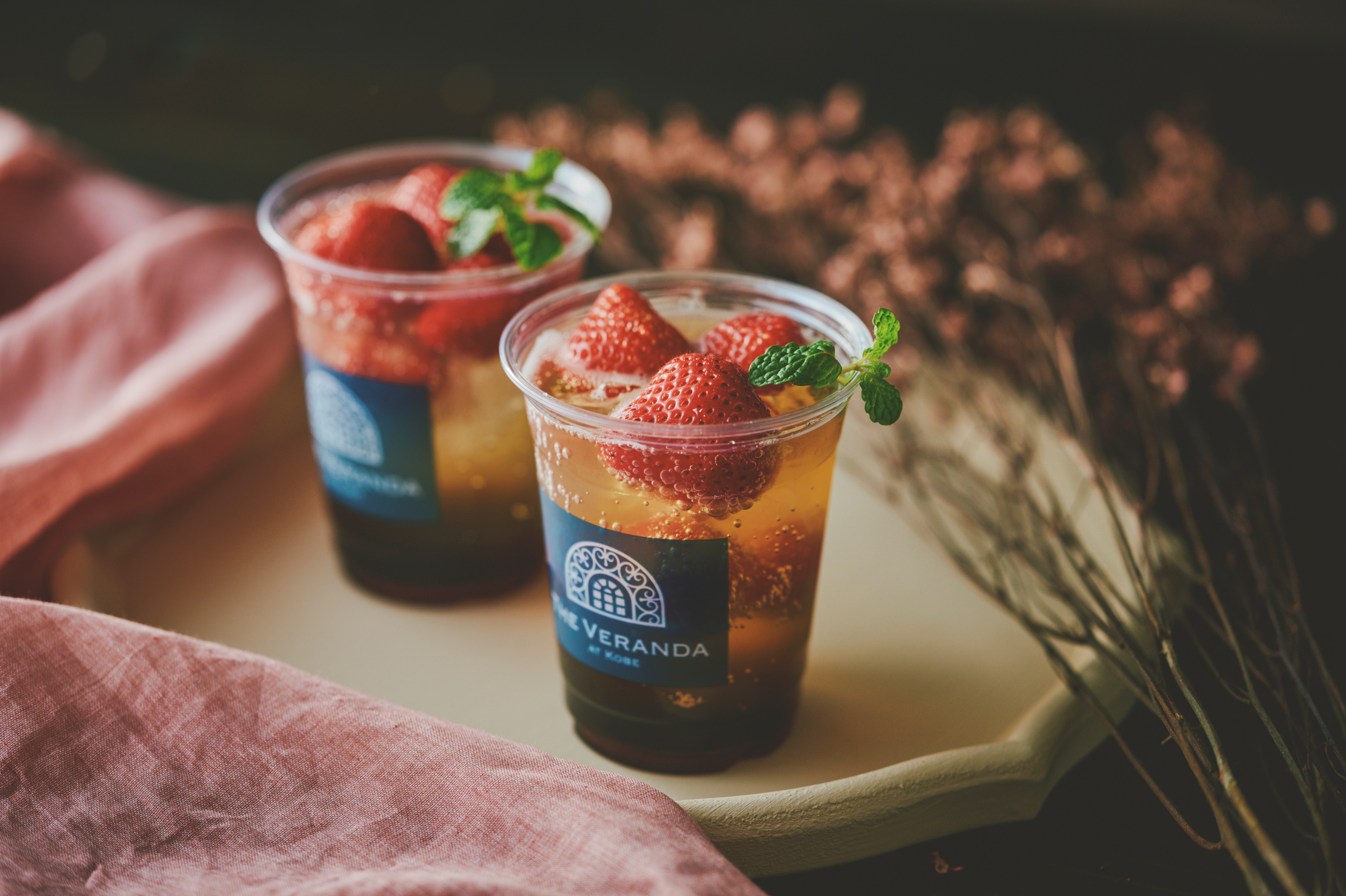 苺ティーソーダ_LXB7891